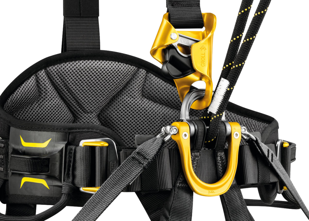 Openable ventral attachment point Openable ventral attachment point